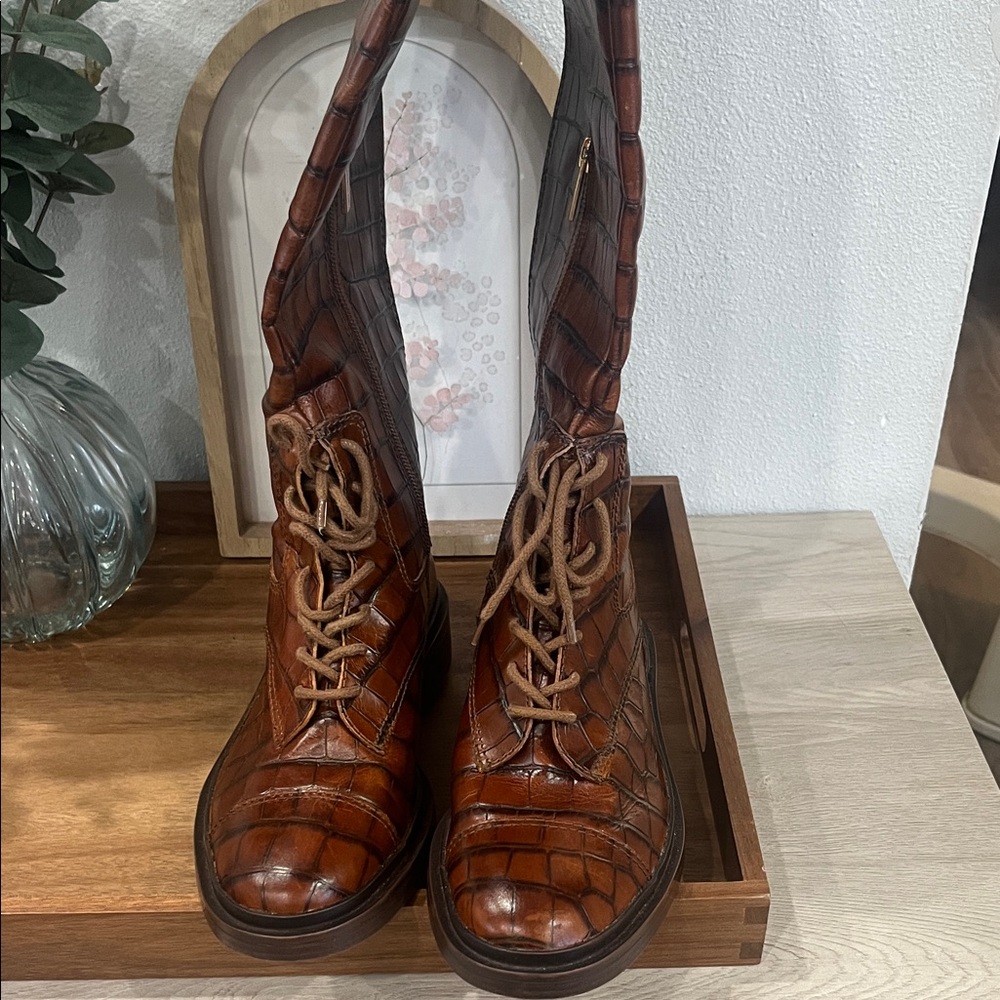 VC Siridola Brown Croc Embossed Leather Knee High Boots Lace Up Zip 7.5